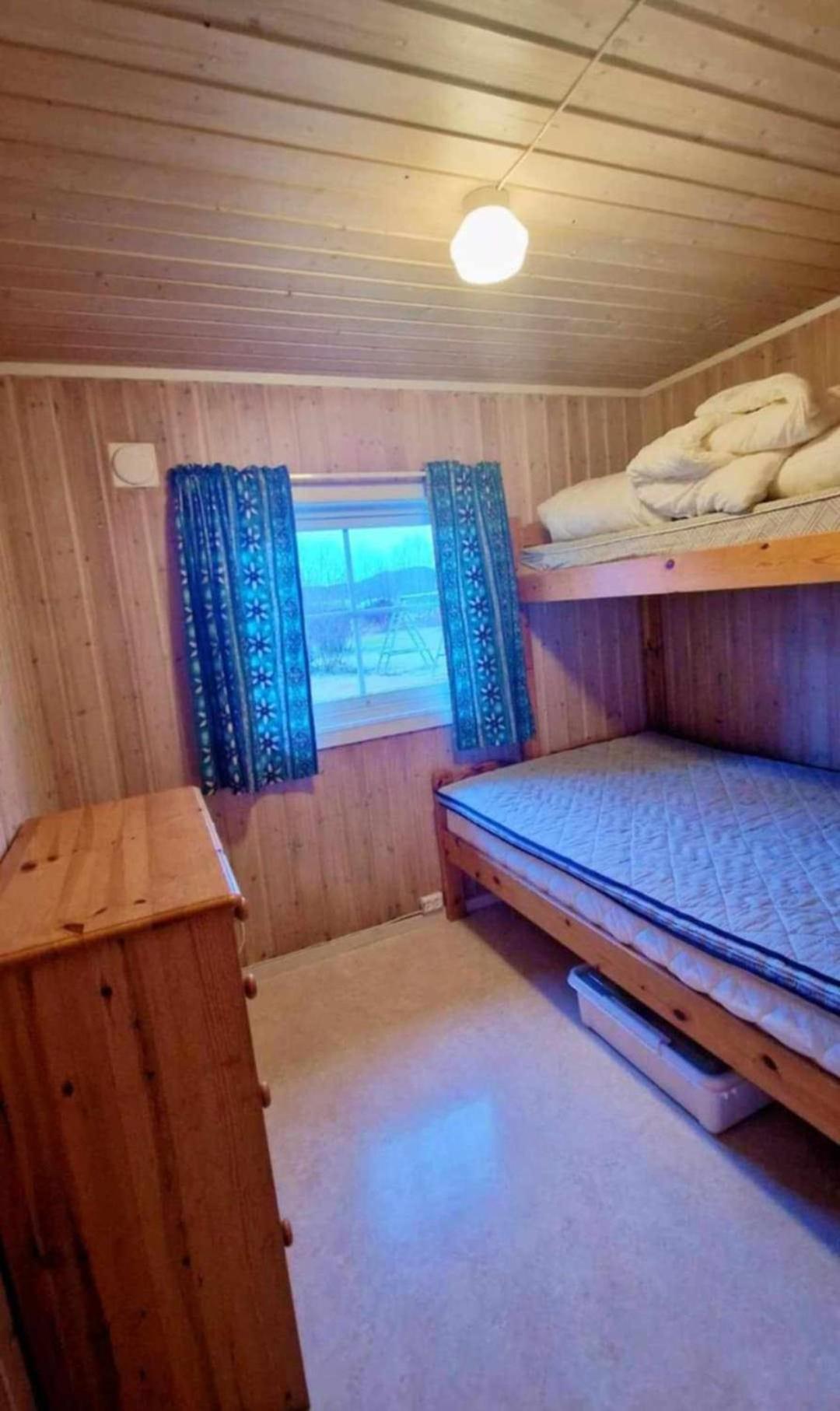 Bungalaven Lodge As Borselv Phòng bức ảnh
